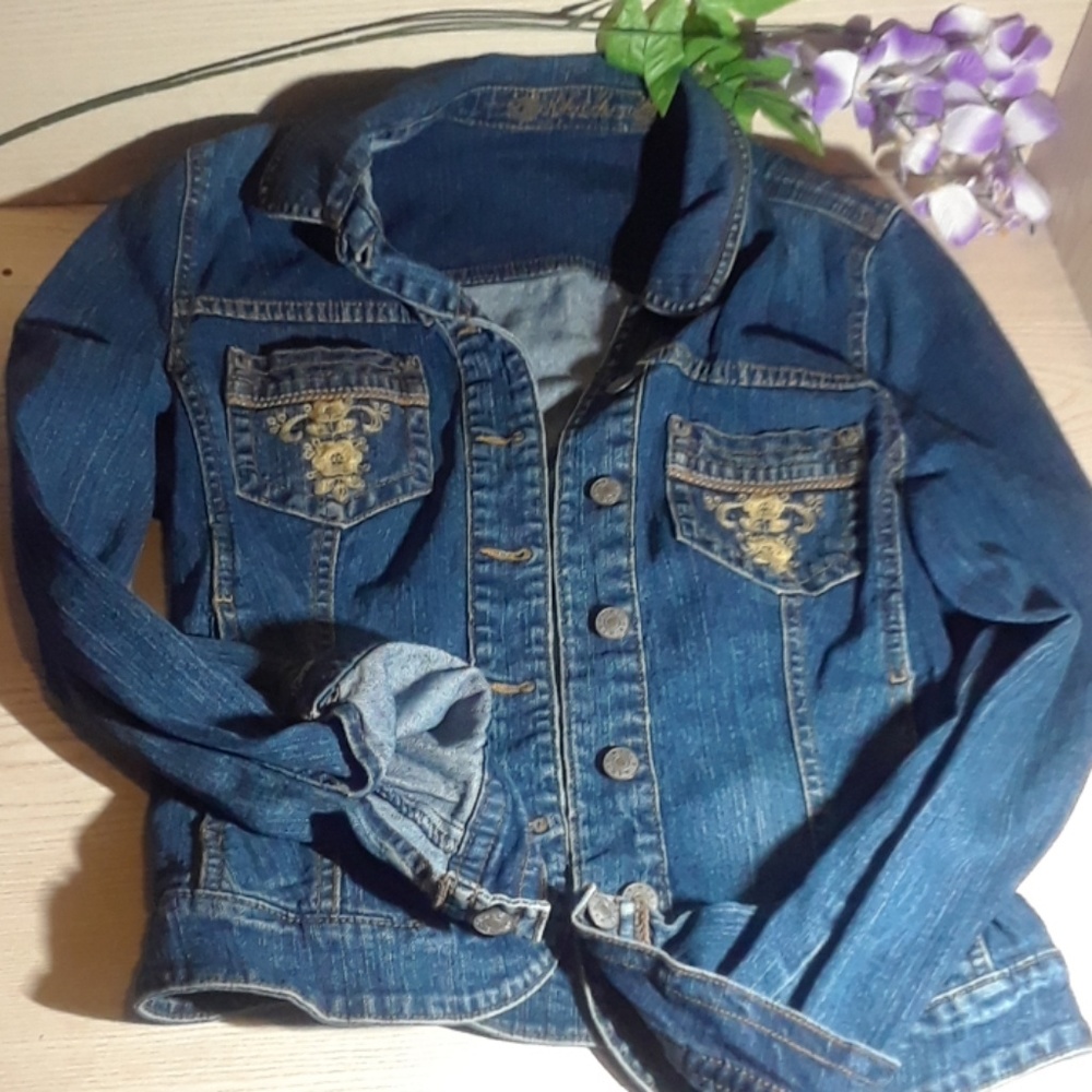 Jean Jacket Womens size small
